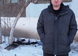 Командир взвода Карагандинского филиала Юрий Скачков вынес пенсионера соседа из горящей квартиры. Командир взвода Карагандинского филиала Юрий Скачков вынес пенсионера соседа из горящей квартиры.